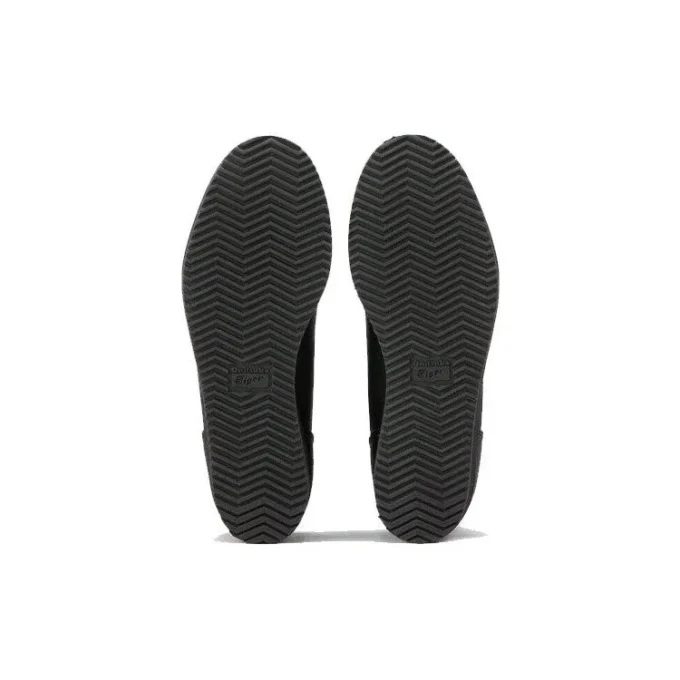 Delegation Chunk hoge schoenen “Black Faux Fur”
