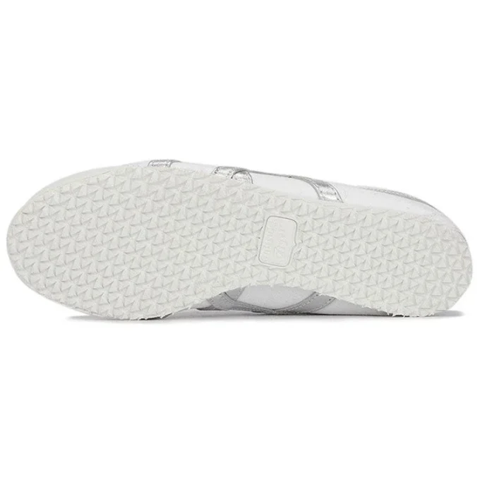 Mexico 66 Slip-On “Wit Zilver”