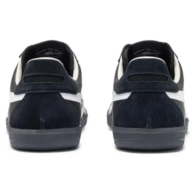 Tokuten Slip-On “Zwart Wit”